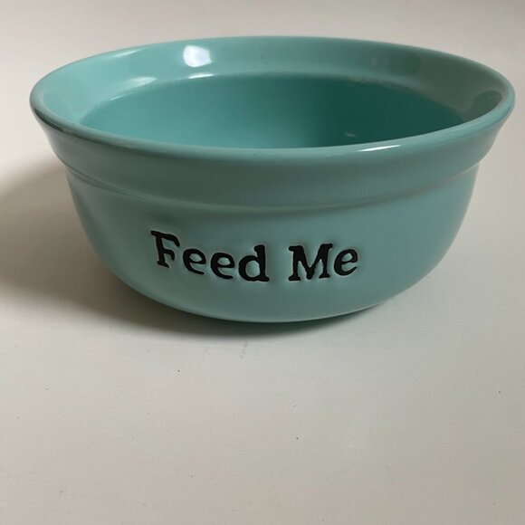 Signature Housewares “Feed Me” Pet Bowl - Picture 3 of 5
